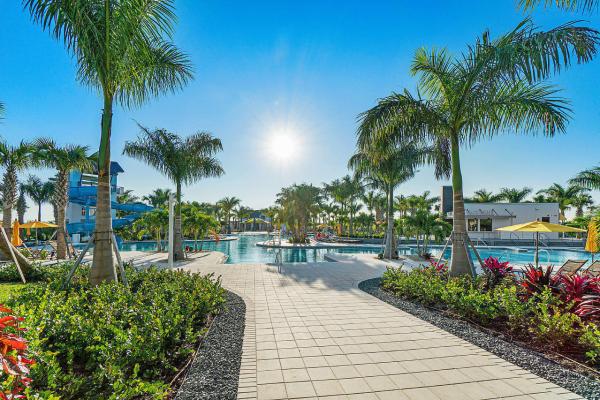 Hammocks Of Westlake, 16082 Whippoorwill Cir, Westlake, Florida 33470, image 2