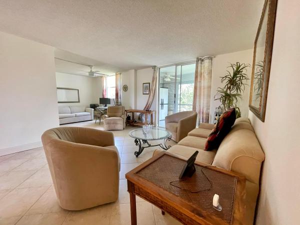 Boca Teeca, 6461 NW 2nd Ave #3020, Boca Raton, Florida 33487, image 1