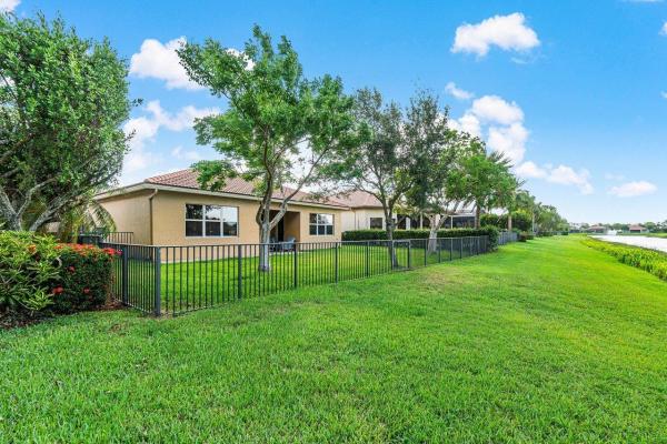 Four Seasons, 9147 Isles Cay Dr, Delray Beach, Florida 33446, image 1