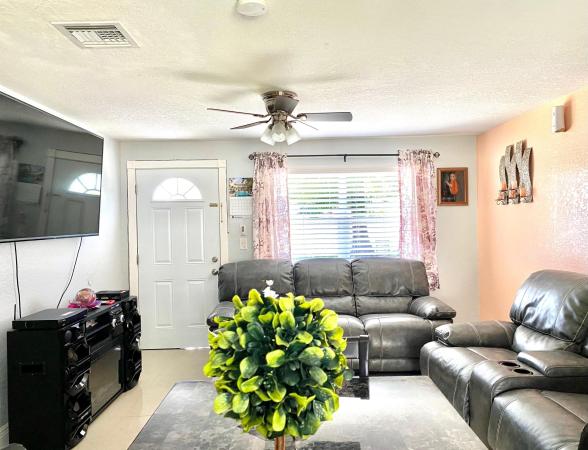 Lake Worth No HOA, 120 S Price St, Lake Worth, Florida 33461, image 1