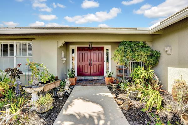 Lake Eden, 832 SW 35th Th Ave, Boynton Beach, Florida 33435, image 2