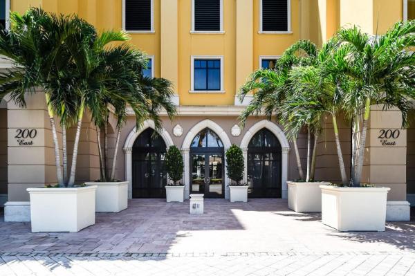 200 East Palmetto Park, 200 E Palmetto Park Rd #814, Boca Raton, Florida 33432, image 2