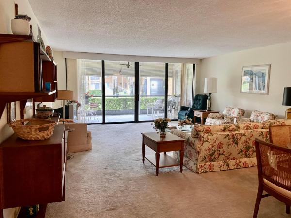 Green Lakes At Indian Spring, 11296 Green Lake Dr #104, Boynton Beach, Florida 33437, image 1