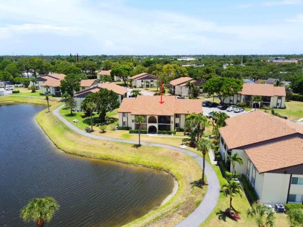 5901 Whispering Pine Way #B-1, Greenacres, Florida 33463, image 3