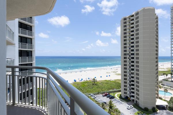 Tiara, 3000 N Ocean Dr #14H, Riviera Beach, Florida 33404, image 2