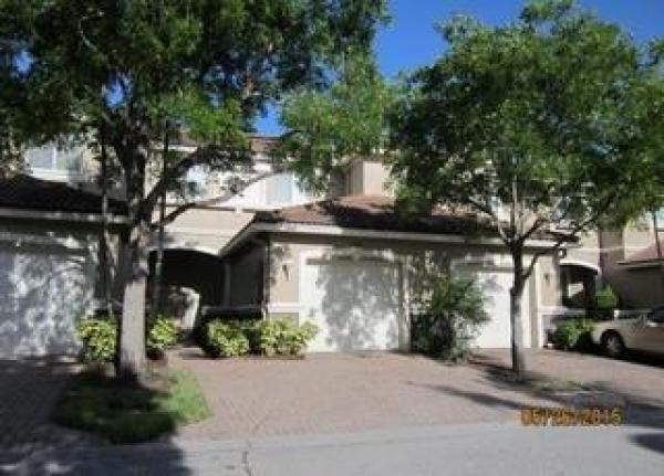 Thousand Oaks, 2158 Oakmont Dr, Riviera Beach, Florida 33404, image 2