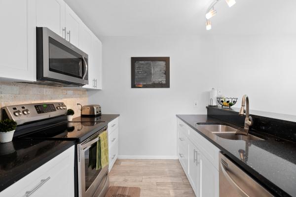 Village Of Sandalwood Lakes North, 180 Charter Way, West Palm Beach, Florida 33407, image 2