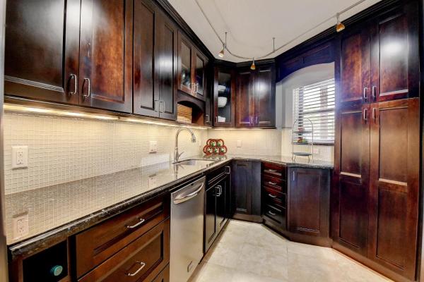 Camino Real Village, 5701 Camino Del Sol #206, Boca Raton, Florida 33433, image 1