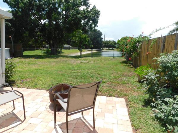 Lakewood Park, 6203 Lilyan Pkwy, Fort Pierce, Florida 34951, image 2