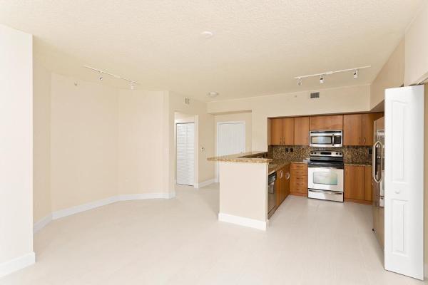 Pineapple Grove Village, 255 NE 3rd Ave #2512, Delray Beach, Florida 33444, image 1
