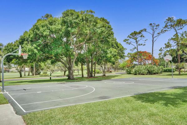 Eastpointe Country Club, 6218 Brandon St, Palm Beach Gardens, Florida 33418, image 1