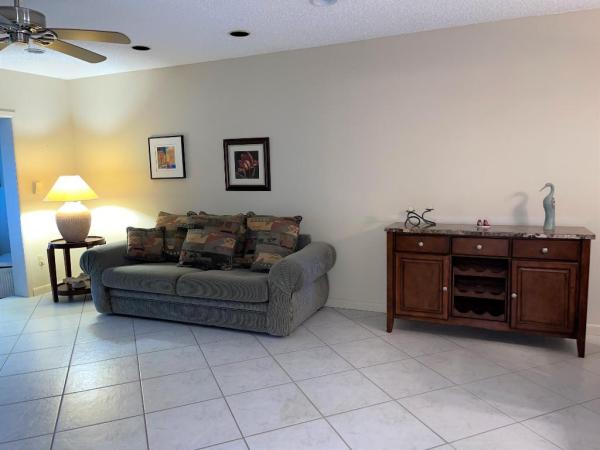 Glades Of Boca Lago, 21728 Arriba Real, Boca Raton, Florida 33433, image 3