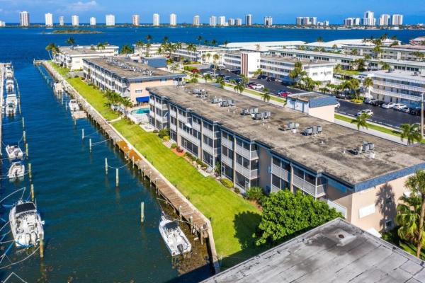 Lake Colony, 131 Doolen Ct #207, North Palm Beach, Florida 33408, image 1