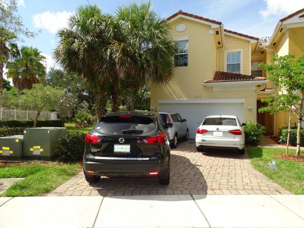 Pipers Cay, 797 Pipers Cay Dr, West Palm Beach, Florida 33415, image 2
