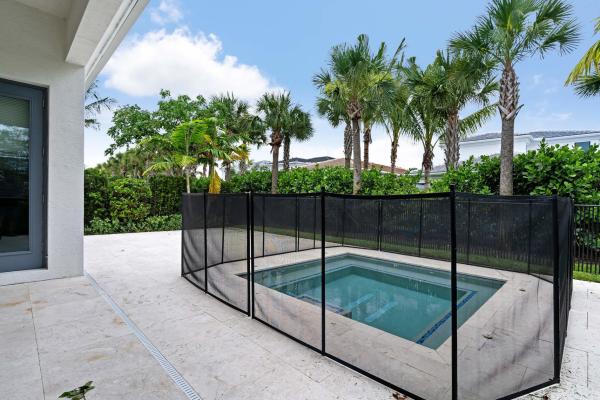 Artistry, 13694 Artisan Cir, Palm Beach Gardens, Florida 33418, image 2