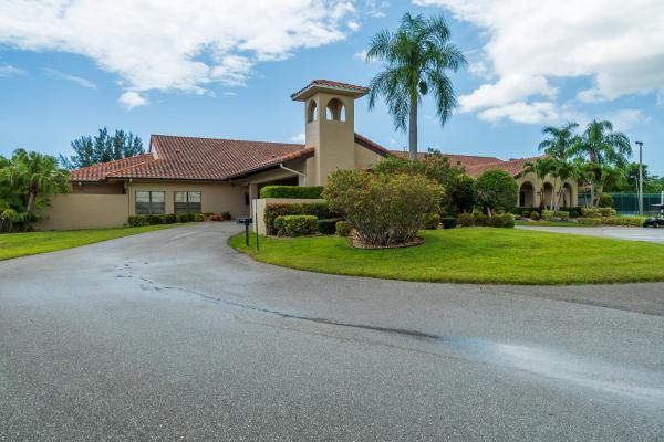 The Coves At Aberdeen, 5827 Parkwalk Dr #315, Boynton Beach, Florida 33472, image 1