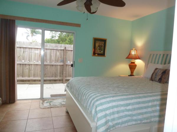 Lantana Heights, 503 S Arnold Ave, Lantana, Florida 33462, image 1