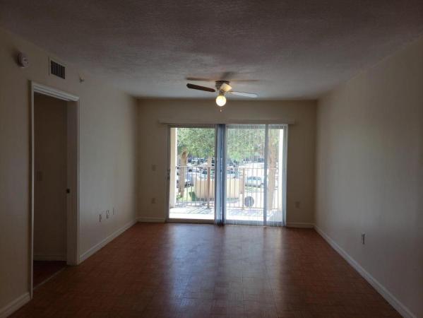 Emerald Isle At Laguna Lakes, 4240 San Marino Blvd #201, West Palm Beach, Florida 33409, image 1