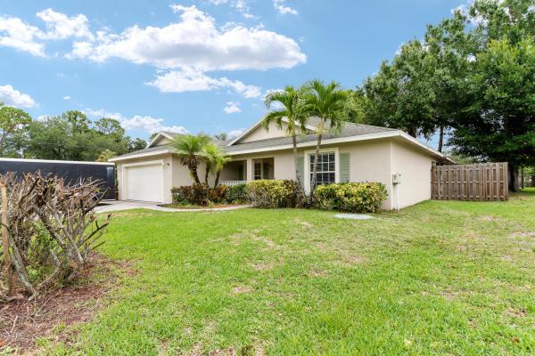 Hidden Oaks, 2401 SW Vardon St, Port St. Lucie, Florida 34953, image 1