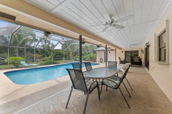 Meadow Wood Of The Landings At Wellington, 15230 Meadow Wood Dr, Wellington, Florida 33414, image 3