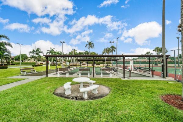 Pine Ridge North 4, 801 Sky Pine Way #C1, Greenacres, Florida 33415, image 2