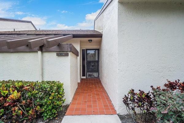 Meed Racquet Club, 3742 English Ln #D, Lake Worth, Florida 33467, image 1