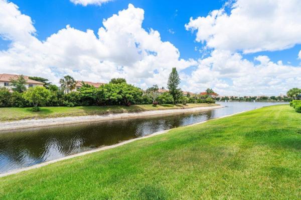 Pointe 100, 6676 Quiet Wave Trl #55, Boca Raton, Florida 33433, image 2