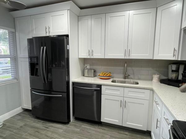 Golden Lakes Village, 113 Lake Terry Dr, West Palm Beach, Florida 33411, image 2