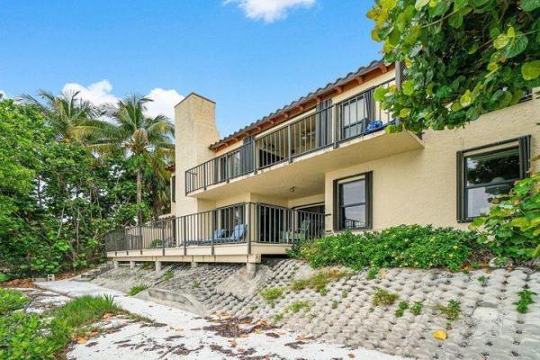6 Via Lago, Boynton Beach, Florida 33435, image 1