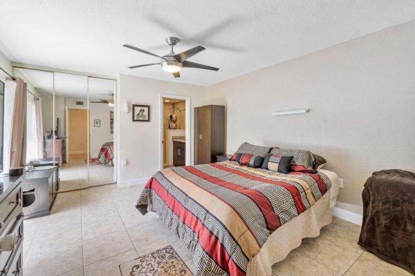 Village Of Sandalwood Lakes South, 5715 57th Way, West Palm Beach, Florida 33409, image 2