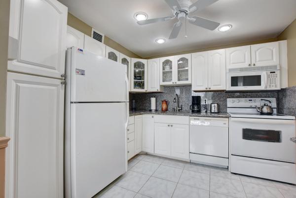Wellington At Century Village, 309 Wellington F, West Palm Beach, Florida 33417, image 2