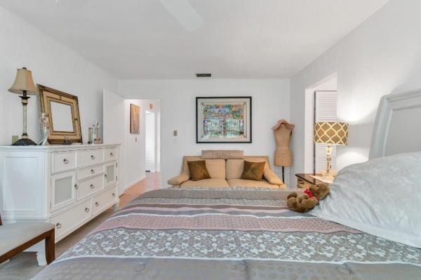 Lakewood Gardens At Boca West Country Club, 7709 Lakeside Blvd #6, Boca Raton, Florida 33434, image 2