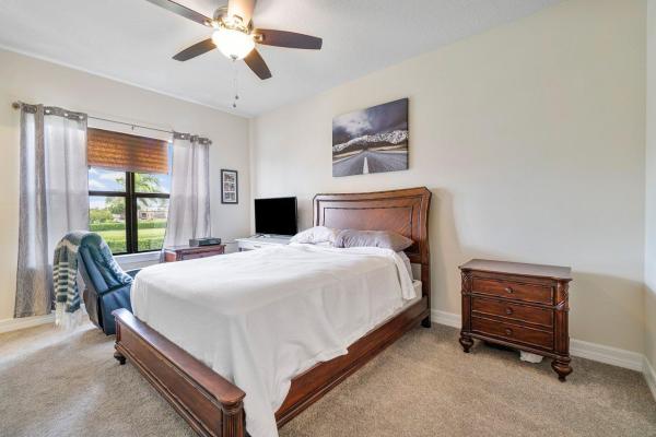 Preston Square, 2834 Bard St, Palm Springs, Florida 33406, image 3