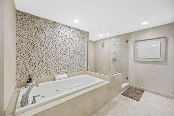 200 East Palmetto Park, 200 E Palmetto Park Rd #406, Boca Raton, Florida 33432, image 2