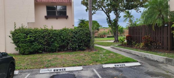 Seven Springs, 6274 Seven Springs Blvd #D, Greenacres, Florida 33463, image 1