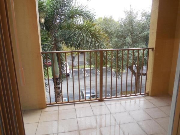 Emerald Isle At Laguna Lakes, 4280 San Marino Blvd #305, West Palm Beach, Florida 33409, image 1