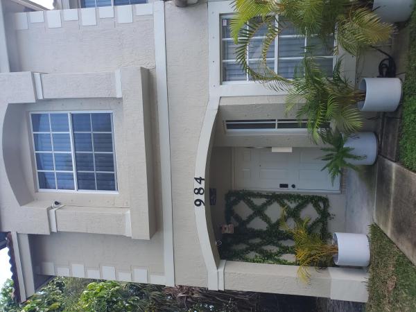 Summit Lake, 984 Summit Lake Dr, West Palm Beach, Florida 33406, image 2