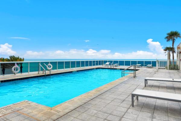 Tdr Tower 2, 15901 Collins Ave #403, Sunny Isles Beach, Florida 33160, image 1