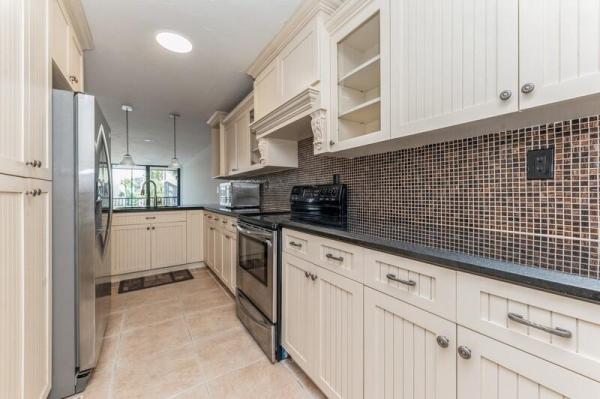 Boca Bayou, 9 Royal Palm Way #2060, Boca Raton, Florida 33432, image 3