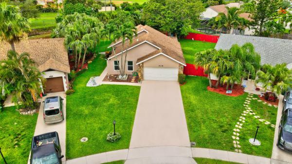 Boca Fontana, 9138 Chatsworth Cascades, Boca Raton, Florida 33434, image 2