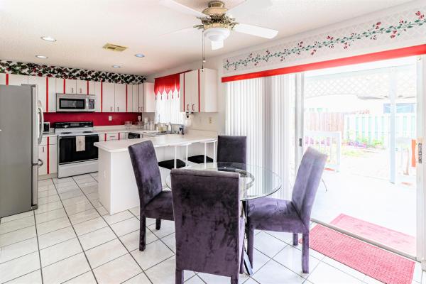 Marbella Park, 19709 NW 84th Ct, Hialeah, Florida 33015, image 1