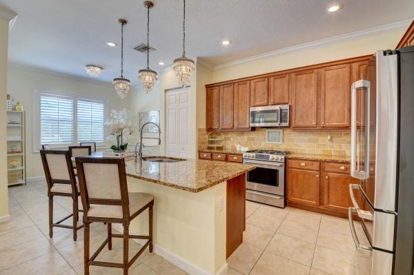 Casa Bella, 16036 Glencrest Ave, Delray Beach, Florida 33446, image 2