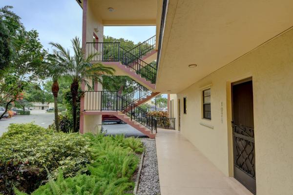Southwind Circle, 327 Southwind Dr #107, North Palm Beach, Florida 33408, image 1