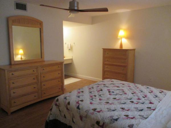 Golden Lakes Village, 150 Lake Nancy Ln #124, West Palm Beach, Florida 33411, image 2