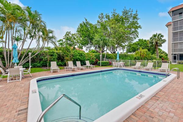 Tropic Bay, 2829 Florida Blvd #401, Delray Beach, Florida 33483, image 2