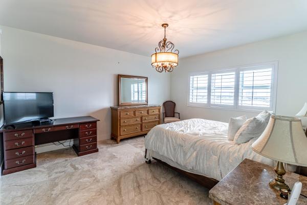 Marina Grande Club & Residences, 2640 Lake Shore Dr #1409, Riviera Beach, Florida 33404, image 1