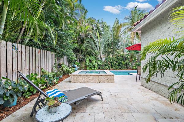 Sunshine Park, 602 Westwood Rd, West Palm Beach, Florida 33401, image 1