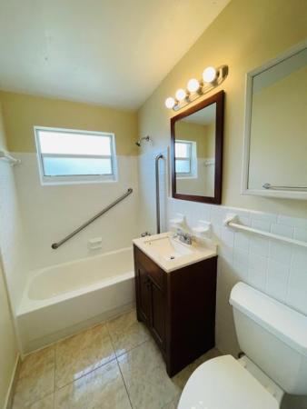 Forest Hill Village, 5937 Queen Anne Rd, West Palm Beach, Florida 33415, image 2