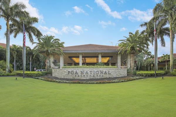 Club Cottages, 704 Club Dr, Palm Beach Gardens, Florida 33418, image 3