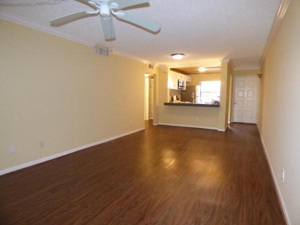 Pinewood At Eastpointe Country Club, 13369 Touchstone Pl #102, Palm Beach Gardens, Florida 33418, image 2